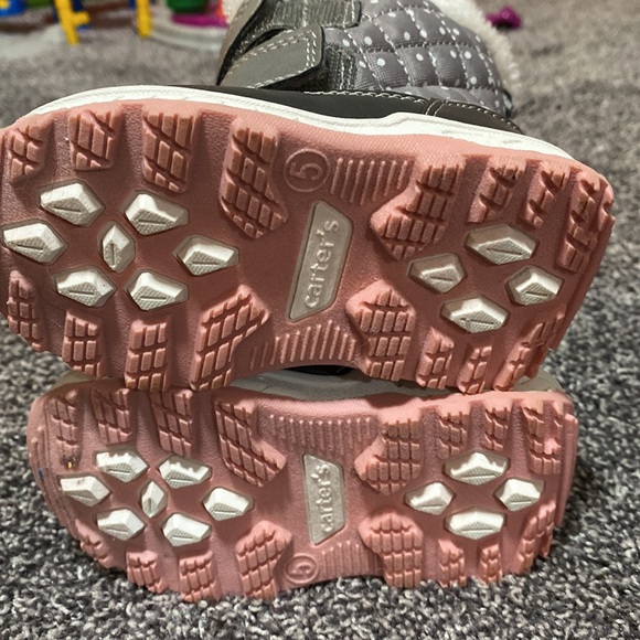 Carter’s Toddler Snow Boots - Picture 3 of 3